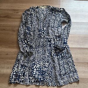 LiLi Wang for LiLi’s Closet Longsleeve dress